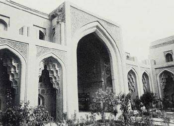 Download Abbasid Palace (350Wx253H)
